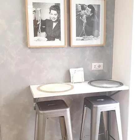 Station - Centro 3* باري