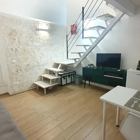 Station - Centro Pensión 3*