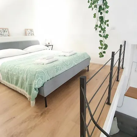 Station - Centro Гостьовий будинок